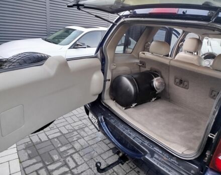 Синий Джип Либерти, объемом двигателя 3.7 л и пробегом 260 тыс. км за 6000 $, фото 5 на Automoto.ua