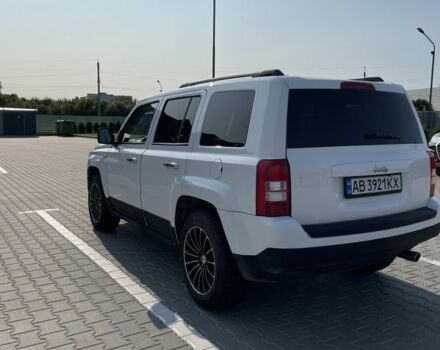 Белый Джип Патриот, объемом двигателя 2 л и пробегом 207 тыс. км за 7300 $, фото 3 на Automoto.ua