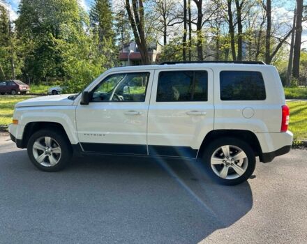 Белый Джип Патриот, объемом двигателя 2.36 л и пробегом 167 тыс. км за 12300 $, фото 11 на Automoto.ua