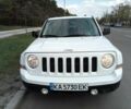 Белый Джип Патриот, объемом двигателя 2 л и пробегом 130 тыс. км за 8500 $, фото 1 на Automoto.ua