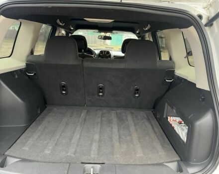 Белый Джип Патриот, объемом двигателя 2 л и пробегом 210 тыс. км за 8500 $, фото 8 на Automoto.ua