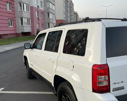 Белый Джип Патриот, объемом двигателя 2.36 л и пробегом 270 тыс. км за 7250 $, фото 5 на Automoto.ua