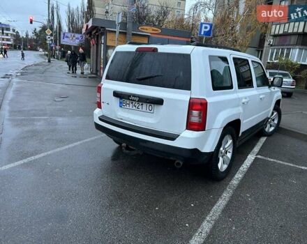 Белый Джип Патриот, объемом двигателя 2.36 л и пробегом 267 тыс. км за 7200 $, фото 8 на Automoto.ua