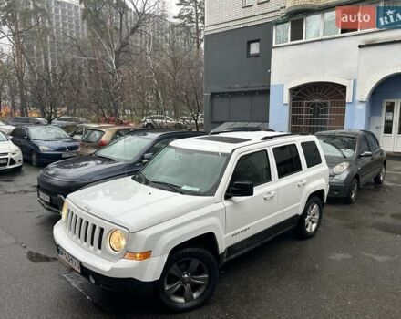 Белый Джип Патриот, объемом двигателя 2.36 л и пробегом 267 тыс. км за 7200 $, фото 6 на Automoto.ua