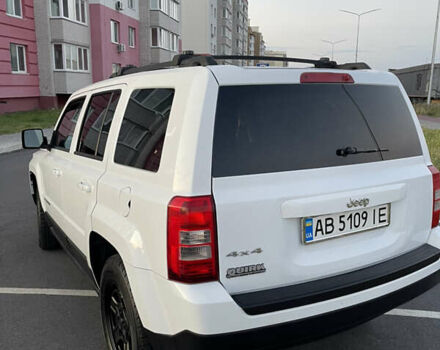 Белый Джип Патриот, объемом двигателя 2.36 л и пробегом 270 тыс. км за 7250 $, фото 4 на Automoto.ua