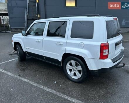 Белый Джип Патриот, объемом двигателя 2.36 л и пробегом 267 тыс. км за 7200 $, фото 3 на Automoto.ua