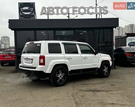Белый Джип Патриот, объемом двигателя 2 л и пробегом 138 тыс. км за 8690 $, фото 8 на Automoto.ua