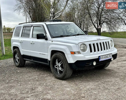 Белый Джип Патриот, объемом двигателя 2 л и пробегом 200 тыс. км за 9200 $, фото 20 на Automoto.ua