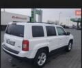 Білий Джип Patriot, об'ємом двигуна 2.4 л та пробігом 325 тис. км за 8500 $, фото 1 на Automoto.ua