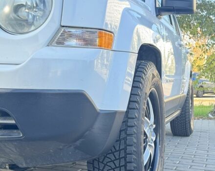 Белый Джип Патриот, объемом двигателя 2 л и пробегом 220 тыс. км за 9300 $, фото 3 на Automoto.ua