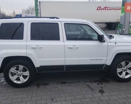 Белый Джип Патриот, объемом двигателя 2.4 л и пробегом 328 тыс. км за 7200 $, фото 7 на Automoto.ua