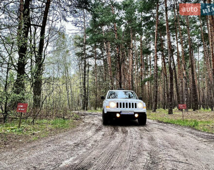 Белый Джип Патриот, объемом двигателя 2 л и пробегом 200 тыс. км за 9200 $, фото 18 на Automoto.ua