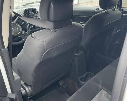 Белый Джип Патриот, объемом двигателя 2.36 л и пробегом 215 тыс. км за 7747 $, фото 10 на Automoto.ua