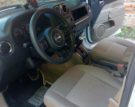 Білий Джип Patriot, об'ємом двигуна 2.36 л та пробігом 67 тис. км за 9250 $, фото 3 на Automoto.ua