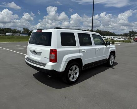 Білий Джип Patriot, об'ємом двигуна 2.4 л та пробігом 80 тис. км за 6500 $, фото 4 на Automoto.ua