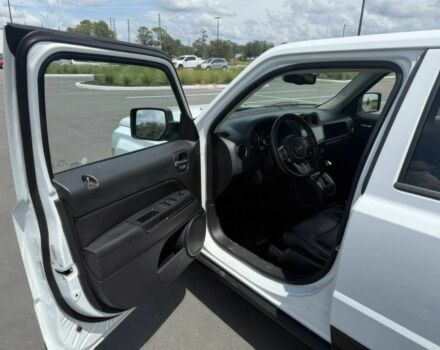 Білий Джип Patriot, об'ємом двигуна 2.4 л та пробігом 87 тис. км за 4700 $, фото 8 на Automoto.ua