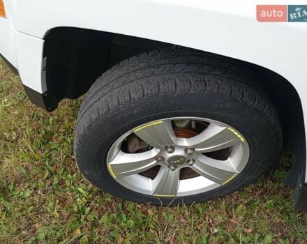 Белый Джип Патриот, объемом двигателя 2.36 л и пробегом 148 тыс. км за 11200 $, фото 17 на Automoto.ua