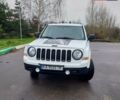 Білий Джип Patriot, об'ємом двигуна 2.4 л та пробігом 113 тис. км за 11300 $, фото 2 на Automoto.ua