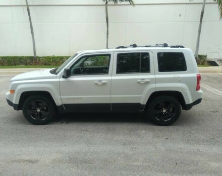Білий Джип Patriot, об'ємом двигуна 2.4 л та пробігом 142 тис. км за 6000 $, фото 4 на Automoto.ua