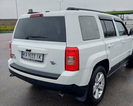 Білий Джип Patriot, об'ємом двигуна 2.4 л та пробігом 113 тис. км за 11300 $, фото 6 на Automoto.ua