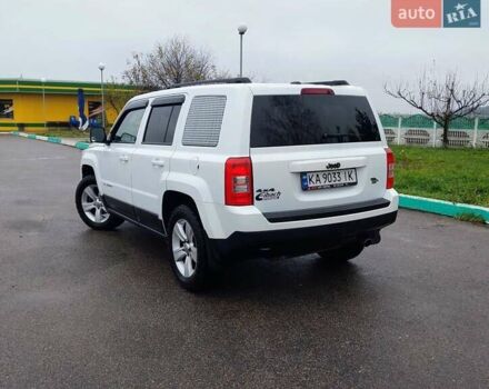Білий Джип Patriot, об'ємом двигуна 2.4 л та пробігом 113 тис. км за 11300 $, фото 5 на Automoto.ua