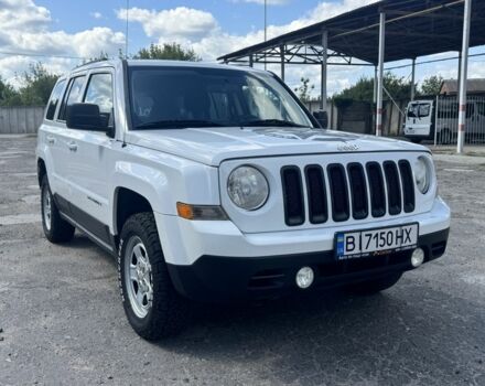 Білий Джип Patriot, об'ємом двигуна 2 л та пробігом 170 тис. км за 8700 $, фото 2 на Automoto.ua