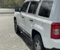 Белый Джип Патриот, объемом двигателя 2.4 л и пробегом 275 тыс. км за 8250 $, фото 6 на Automoto.ua