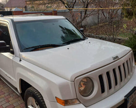 Белый Джип Патриот, объемом двигателя 2.36 л и пробегом 95 тыс. км за 10200 $, фото 1 на Automoto.ua