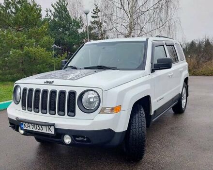 Білий Джип Patriot, об'ємом двигуна 2.4 л та пробігом 113 тис. км за 11300 $, фото 3 на Automoto.ua