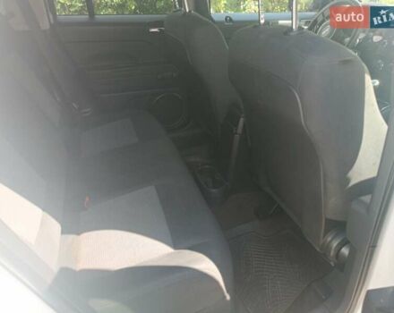 Белый Джип Патриот, объемом двигателя 2.4 л и пробегом 177 тыс. км за 9200 $, фото 14 на Automoto.ua