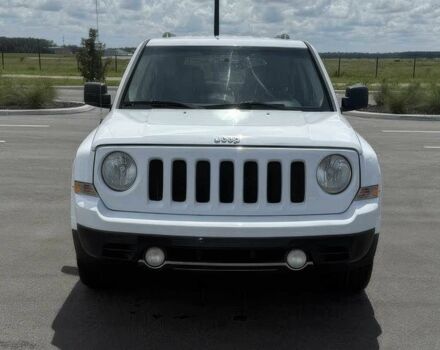Белый Джип Патриот, объемом двигателя 2.4 л и пробегом 86 тыс. км за 6000 $, фото 1 на Automoto.ua