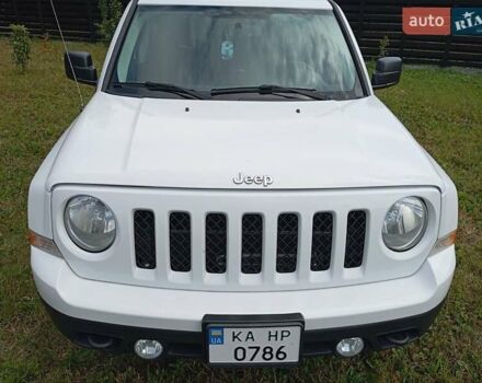 Белый Джип Патриот, объемом двигателя 2.36 л и пробегом 148 тыс. км за 11200 $, фото 23 на Automoto.ua