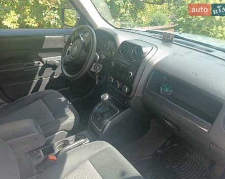 Белый Джип Патриот, объемом двигателя 2.4 л и пробегом 177 тыс. км за 9200 $, фото 16 на Automoto.ua