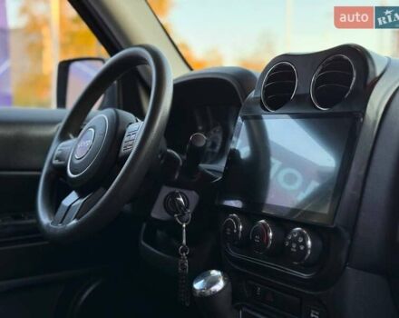 Белый Джип Патриот, объемом двигателя 2.36 л и пробегом 139 тыс. км за 10499 $, фото 11 на Automoto.ua