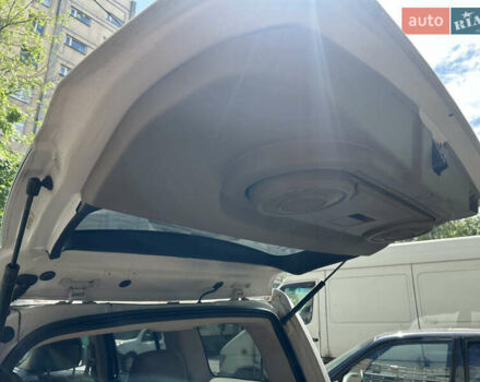 Белый Джип Патриот, объемом двигателя 2.36 л и пробегом 191 тыс. км за 11000 $, фото 6 на Automoto.ua