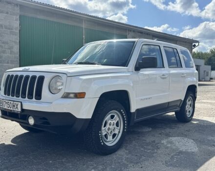 Білий Джип Patriot, об'ємом двигуна 2 л та пробігом 170 тис. км за 8700 $, фото 1 на Automoto.ua