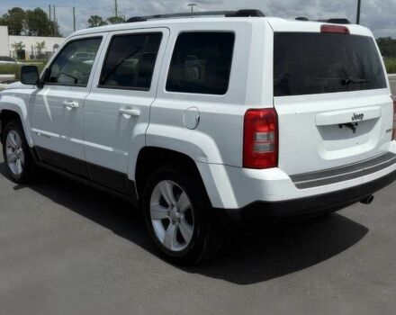 Белый Джип Патриот, объемом двигателя 2.4 л и пробегом 86 тыс. км за 6000 $, фото 4 на Automoto.ua