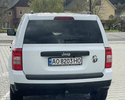 Белый Джип Патриот, объемом двигателя 2.36 л и пробегом 275 тыс. км за 7300 $, фото 6 на Automoto.ua