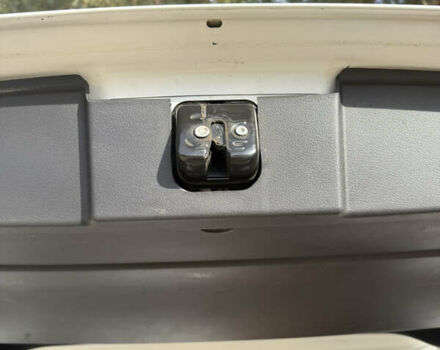 Белый Джип Патриот, объемом двигателя 2.36 л и пробегом 160 тыс. км за 9800 $, фото 14 на Automoto.ua