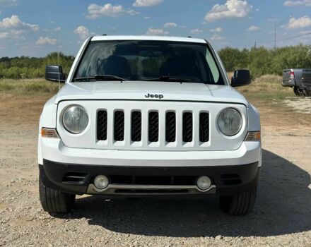 Белый Джип Патриот, объемом двигателя 2.4 л и пробегом 75 тыс. км за 7000 $, фото 1 на Automoto.ua