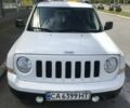 Белый Джип Патриот, объемом двигателя 2.4 л и пробегом 120 тыс. км за 10500 $, фото 1 на Automoto.ua