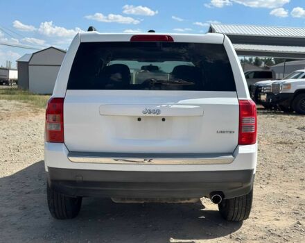 Белый Джип Патриот, объемом двигателя 2.4 л и пробегом 75 тыс. км за 7000 $, фото 5 на Automoto.ua