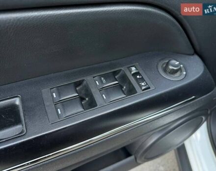 Белый Джип Патриот, объемом двигателя 2.36 л и пробегом 116 тыс. км за 11990 $, фото 14 на Automoto.ua