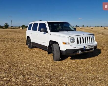Белый Джип Патриот, объемом двигателя 2.4 л и пробегом 112 тыс. км за 11500 $, фото 6 на Automoto.ua