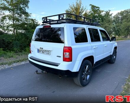 Белый Джип Патриот, объемом двигателя 2.4 л и пробегом 82 тыс. км за 11200 $, фото 3 на Automoto.ua
