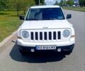 Белый Джип Патриот, объемом двигателя 2.4 л и пробегом 160 тыс. км за 10999 $, фото 5 на Automoto.ua