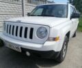 Білий Джип Patriot, об'ємом двигуна 2 л та пробігом 212 тис. км за 8900 $, фото 1 на Automoto.ua
