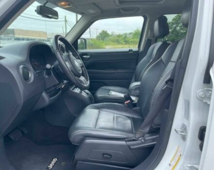 Белый Джип Патриот, объемом двигателя 2.4 л и пробегом 72 тыс. км за 3500 $, фото 7 на Automoto.ua