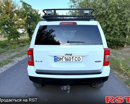 Белый Джип Патриот, объемом двигателя 2.4 л и пробегом 82 тыс. км за 11200 $, фото 4 на Automoto.ua