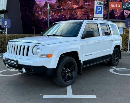 Белый Джип Патриот, объемом двигателя 2.36 л и пробегом 116 тыс. км за 11990 $, фото 3 на Automoto.ua